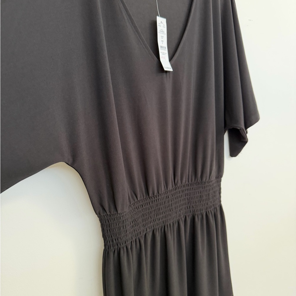 Fun and Classy Black V-Neck Mini Dress - Picture 5 of 13